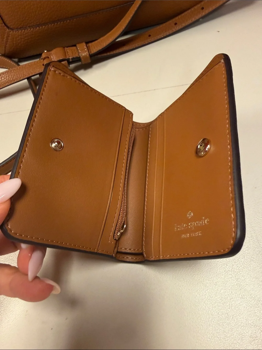 kate spade Tan/Cognac Pebbled Leather Crossbody with Matching Wallet